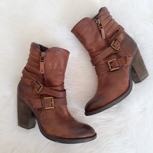 STEVE MADDEN Raleigh Boots